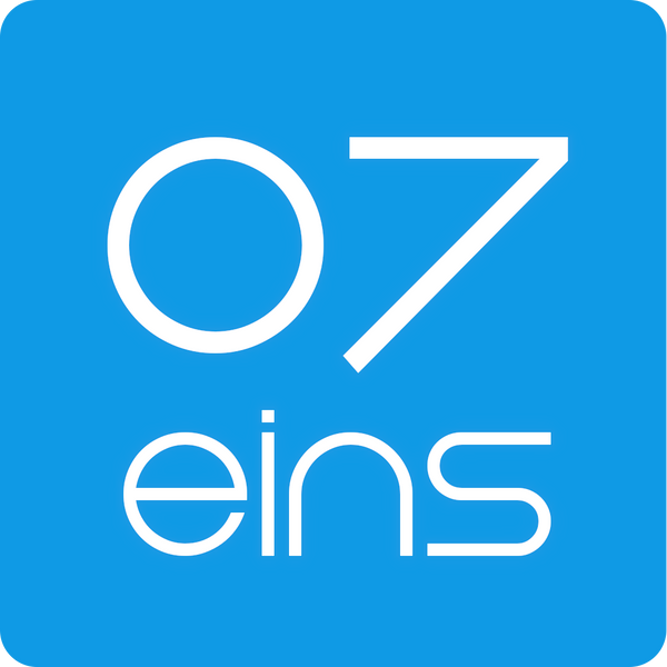07eins Logo weiß auf blau runde Ecken