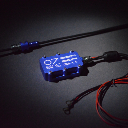 OILMETRIC Plug & Play Monitoring de l'huile avec écran tactile pour prise de bord : Module de capteur bleu cobalt