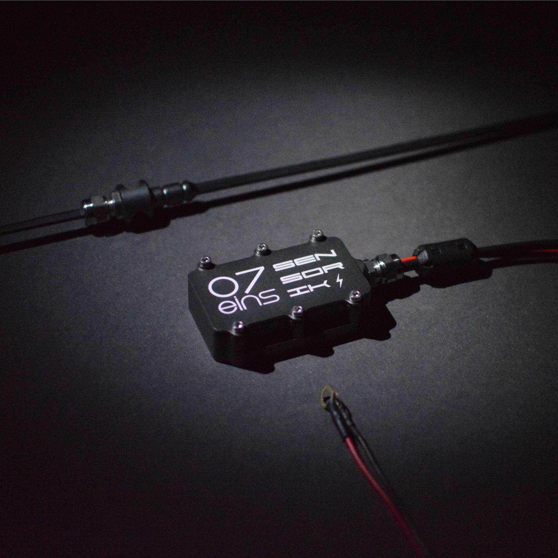 OILMETRIC Plug & Play Monitoring de l'huile avec écran tactile pour prise de bord : module de capteur argent titane